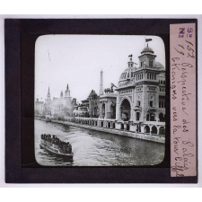 Exposition universelle 1900 1ere série SNLE 1ere boite. Perspective des Palais Étrangers vers la Tour Eiffel.