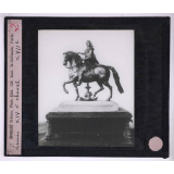 L'Art français des origines à 1800 - d'après les collections du Petit Palais (Exposition universelle de 1900). II. XVIIe et XVIIIe siècles. Louis XIV à cheval.