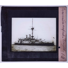 Forteresses et citadelles flottantes. (Les grands cuirassiers modernes). Canonnière anglaise. Benbow.
