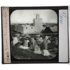 Tunisie (La vie dans le Sud). Kairouan. Vue prise du cimetière.