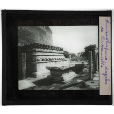 Ceylan. Amiradhapura, dagoba de Puivanvella.