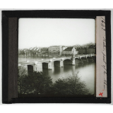 Suisse, les villes. Bâle, pont sur le Rhin.