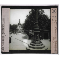 Statue de la République. Paris.