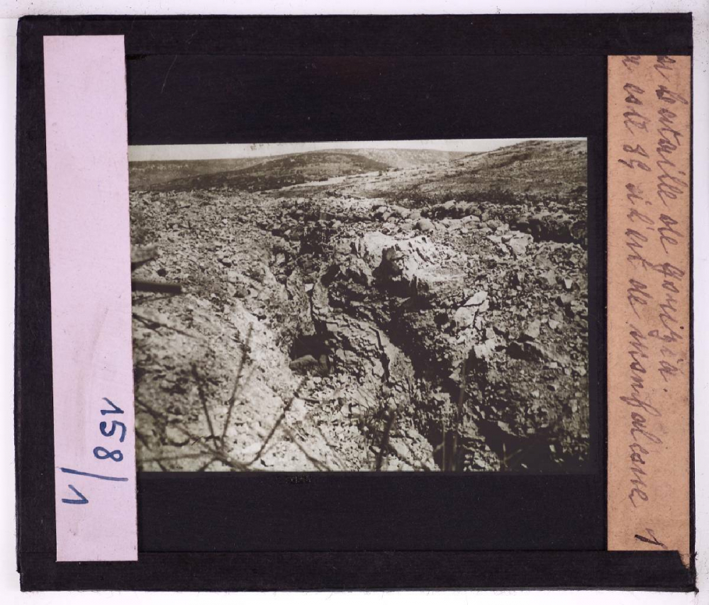La Bataille de Gorizia. Le théâtre de la bataille du 4 au 15 août 1916. La cote 85 à l'est de Monfalcone.