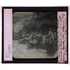 Guerre 1914-1918. Champs de bataille. Bataille d'Artois, mai-juin 1915. Cauney, ancien poste allemand enlevé par nos troupes.