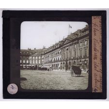 Paris au XVIIè siècle. La place Vendôme, état actuel.