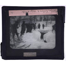 Le Ski. Cabane de neige et tente.