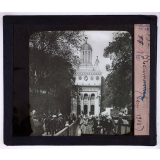 La Rue des nations et la berge de la rive gauche de la Seine à l'exposition universelle de 1900. Roumanie.