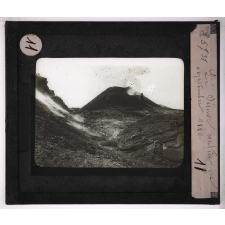 Volcans, tremblement de terre. Le Vésuve cratère de septembre 1880.