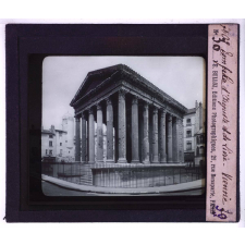 Les Empereurs romains. Temple d'Auguste et de Livie. Vienne.