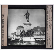 Maine - Anjou (Sarthe, Mayenne, Maine-et-Loire). Le Mans. Monument de la 2e armée de la Loire.