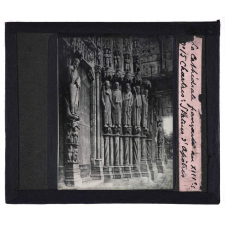 La Cathédrale française au XIIIe siècle. Chartres. Statues d'Apôtres.