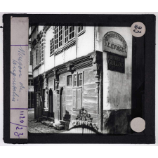 Haute Bretagne. Maison de Duguesclin.