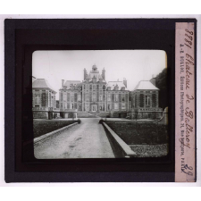 Les Châteaux historiques français. Château de Balleroy.