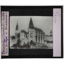 Roumanie actuelle. (Castelul) - Le château Hunydi à Hinedoara.