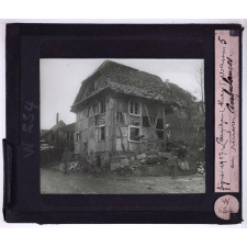 En Alsace reconquise. Février 1917. Largitzen. Maison en ruines. Ambulances.