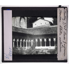 Basse-Guyenne. Moissac cloître extérieur.