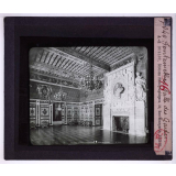 Le Palais de Fontainebleau. Salle des gardes.