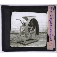 Machines agricoles. Coupe-racines.