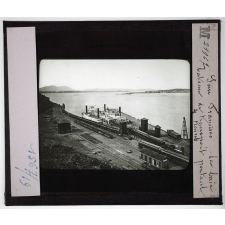 Etats-Unis Ouest. San Francisco la baie bateau de transport portant 4 trains.