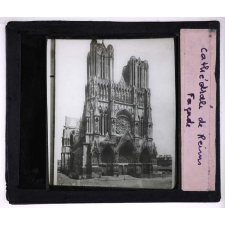 La Cathédrale française au XIIIe siècle. Cathédrale de Reims. Façade.