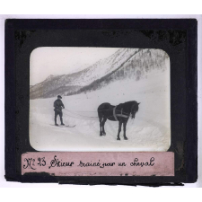 Le Ski. Skieur traîné par un cheval.