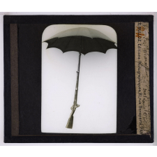 Le Musée Carnavalet. Fusil-parapluie.