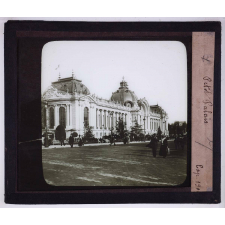 Les Palais de la rive droite et des Invalides. Petit Palais (Exp. 1900).