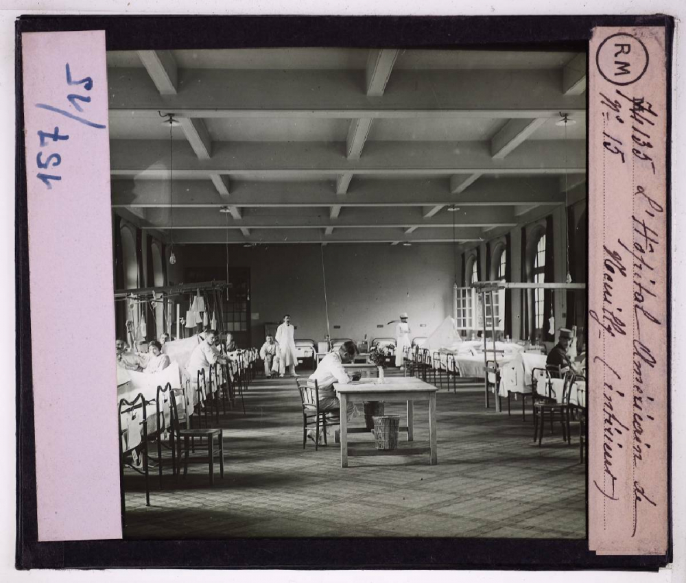 L'Intervention des Etats-Unis. L'Hôpital américain de Neuilly (intérieur).