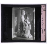 Œuvres des musées parisiens. Bois, XIIe, la Vierge et l'enfant Jésus. 