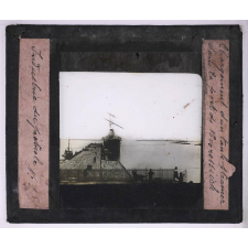 Industrie du pétrole. Chargement d'un tank steamer dans le port de Novorossiisk.