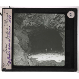 Les Différents types de littoraux. Jersey. Grotte de Plémont.