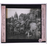 Les Sanctuaires de l'Inde. Bénares, le bain sacré.