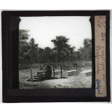 Haut Sénégal. Le cimetière de Bafoulabé.