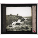 L'Eau dans la nature. les Rochers et le Phare. Ploumanach. 