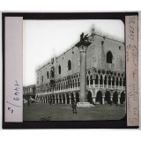Venise. Façade du palais des Doges.
