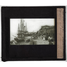 Le Sénégal. Le pays, son fleuve, ses habitants, ses ressources. L'oeuvre coloniale française. Saint Louis. L'arrivée du Bany, courrier du Fleuve.