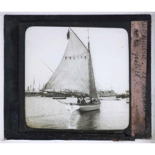 L'Outillage des grands ports de commerce modernes. Alexandrie, la barque de la police.