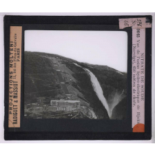 Le Nitrate de soude et la nutrition azotée des plantes. Vue de l'usine hydro-électrique de Rjukan I (Norvège), 450 mètres de chute.