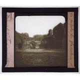 Les Ruines de la Rome antique depuis le siècle d'Auguste. La palestre des gladiateurs.