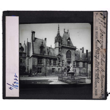Centre. Bourges, Palais de Jacques Coeur. Berry nivernais. 