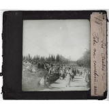 Les Arabes. Fête au cimetière arabe.