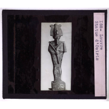 Civilisation égyptienne, pays, religion. Louvre. Statue d'Osiris.