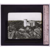 Les Châteaux historiques français. Château de Falaise.