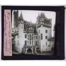 Visite au château de Pierrefonds. L'escalier d'honneur.