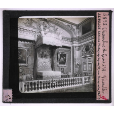 Les Arts du XVIIe siècle. Chambre de Louis XIV, Versailles.