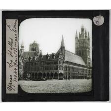 Ypres Furnes Audenarde. Ypres : Les Halles.