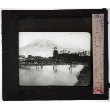 Le Japon. Fouzi-Hama, volcan, montagne sacrée.