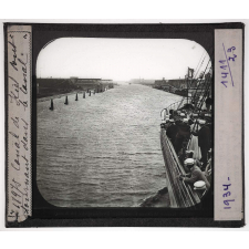 Allemagne du Nord. Canal de Kiel. Pont tournant dans le canal.
