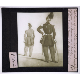 Le Costume Militaire Second Empire. Officier de chasseurs à pied, de face grande tenue, de dos petite tenue.
